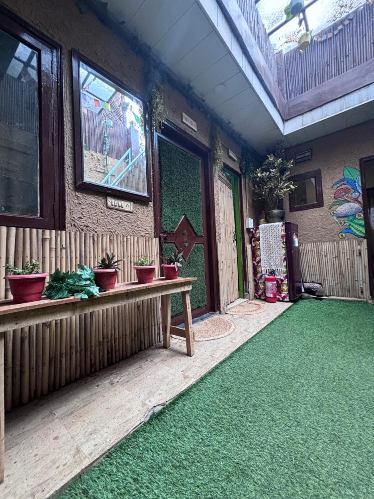 Anavrin Art House Appartement New Delhi Buitenkant foto