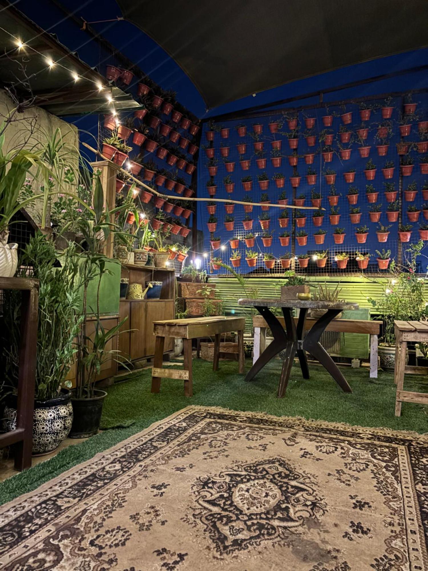 Anavrin Art House Appartement New Delhi Buitenkant foto