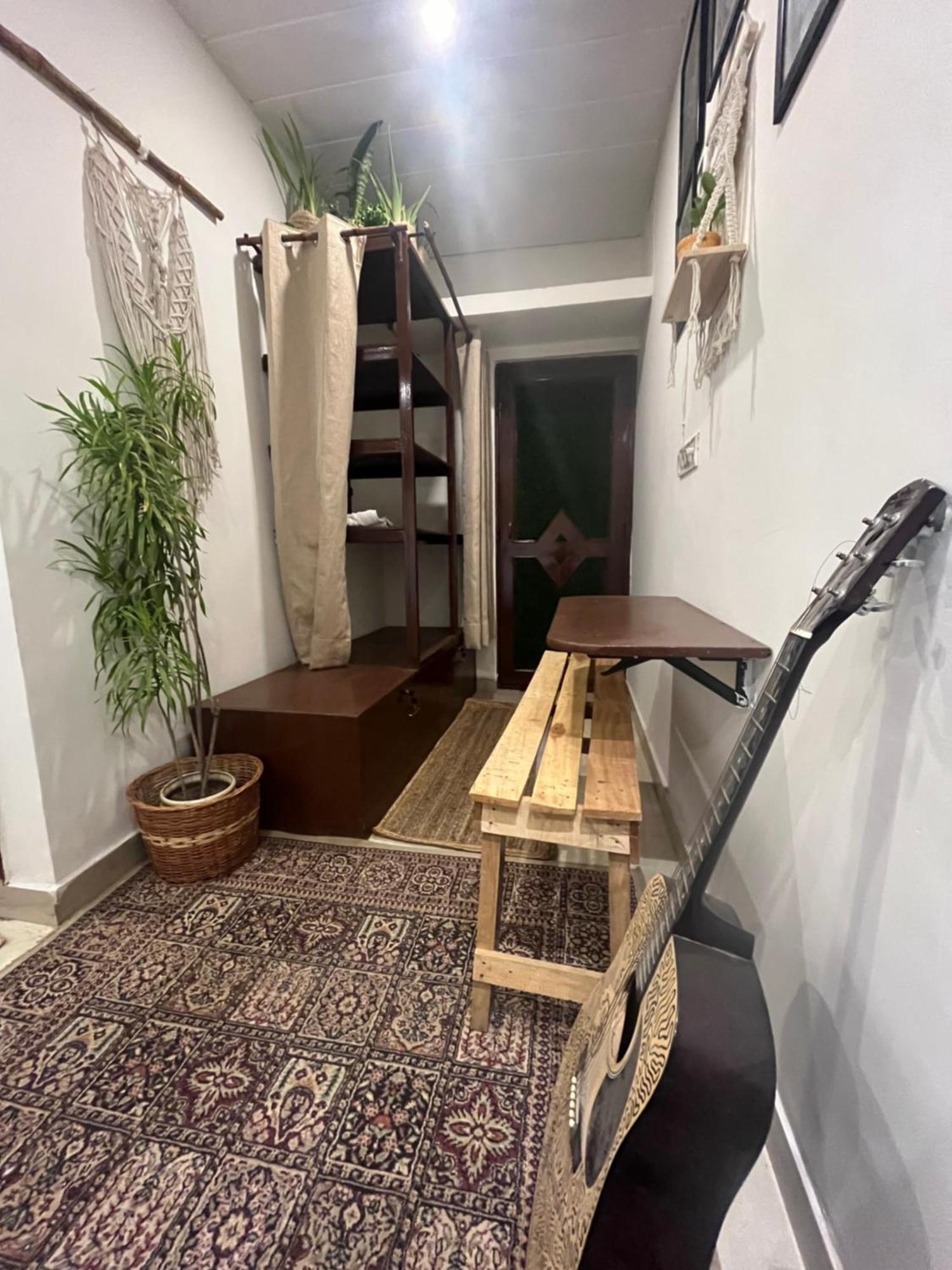 Anavrin Art House Appartement New Delhi Buitenkant foto